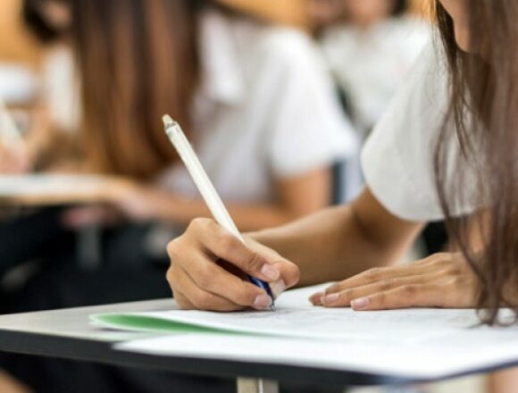 Ministerul Educației: Noi modele de subiecte pentru Evaluarea Națională și Bacalaureat Ministerul Educației: Noi modele de subiecte pentru Evaluarea Națională și Bacalaureat