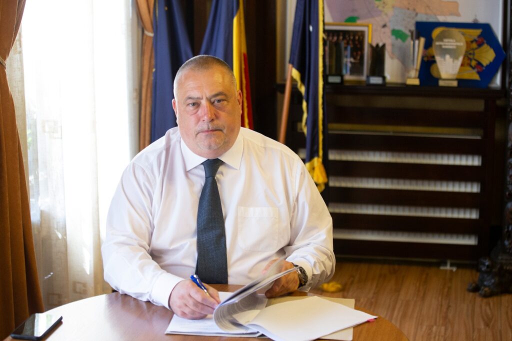 contract-autobuze-semnat-2 - Jurnalul Olteniei – Știri din Craiova și Oltenia