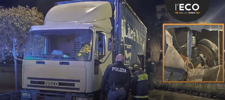 Italia: Un șofer român, la pas de moarte, după ce tirul său a luat foc