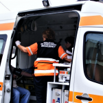 Mehedinți: Băiat de 7 ani, spulberat de pe bicicletă de un șofer băut