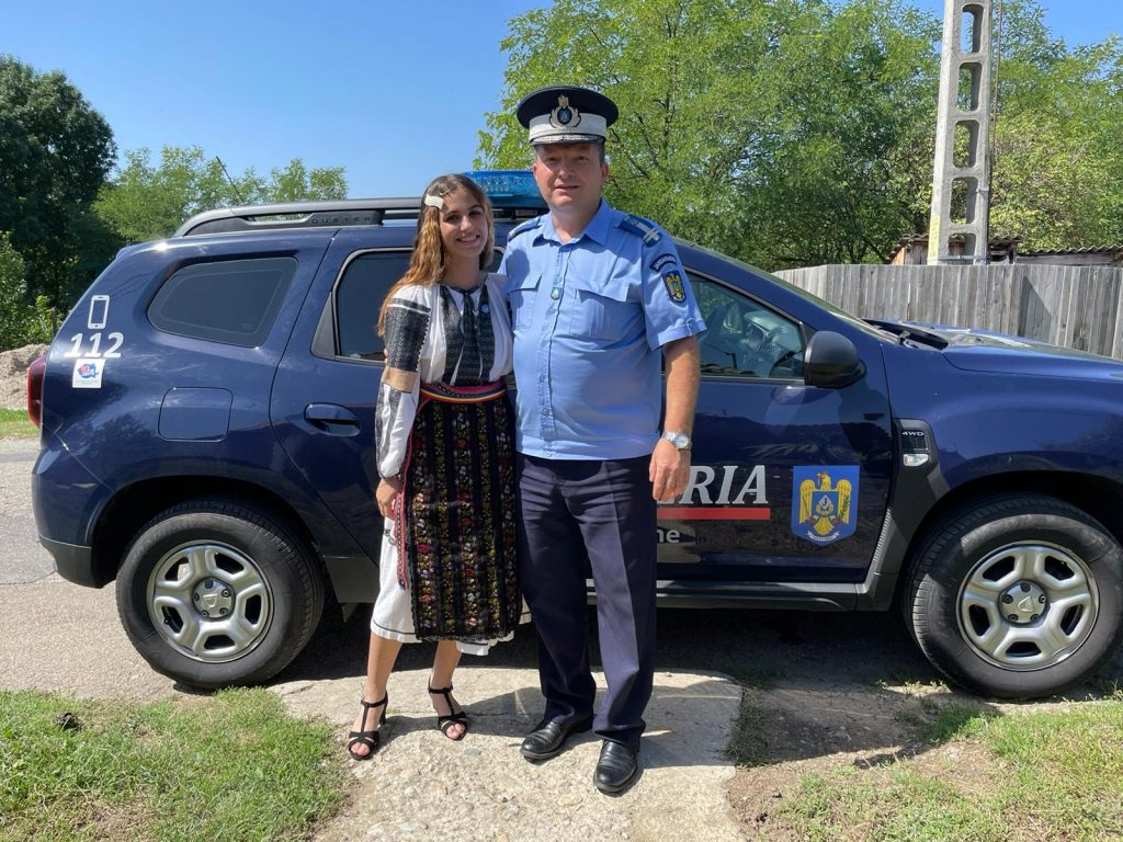 fata-cu-jandarmii - Jurnalul Olteniei – Știri din Craiova și Oltenia