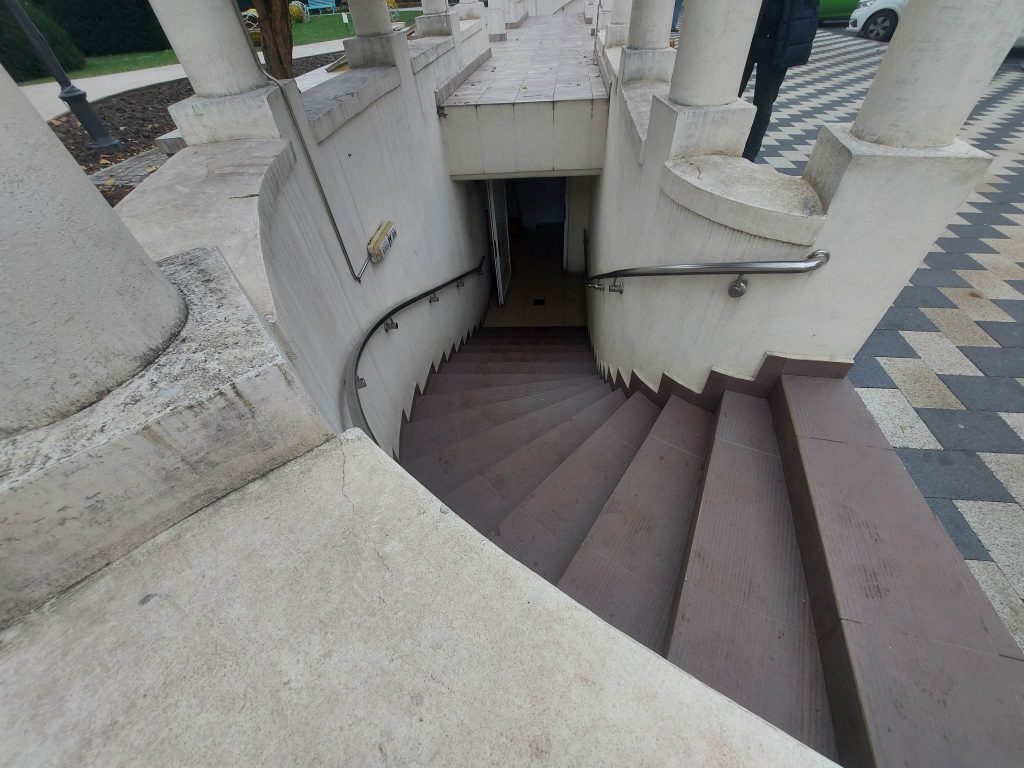 English-Parc-WC - Jurnalul Olteniei – Știri din Craiova și Oltenia