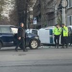 VIDEO! Mașina Poliției locale s-a răsturnat