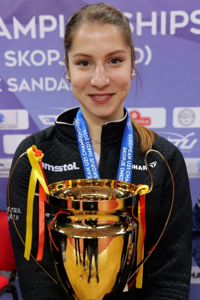 Bianca-mei-rosu - Jurnalul Olteniei – Știri din Craiova și Oltenia