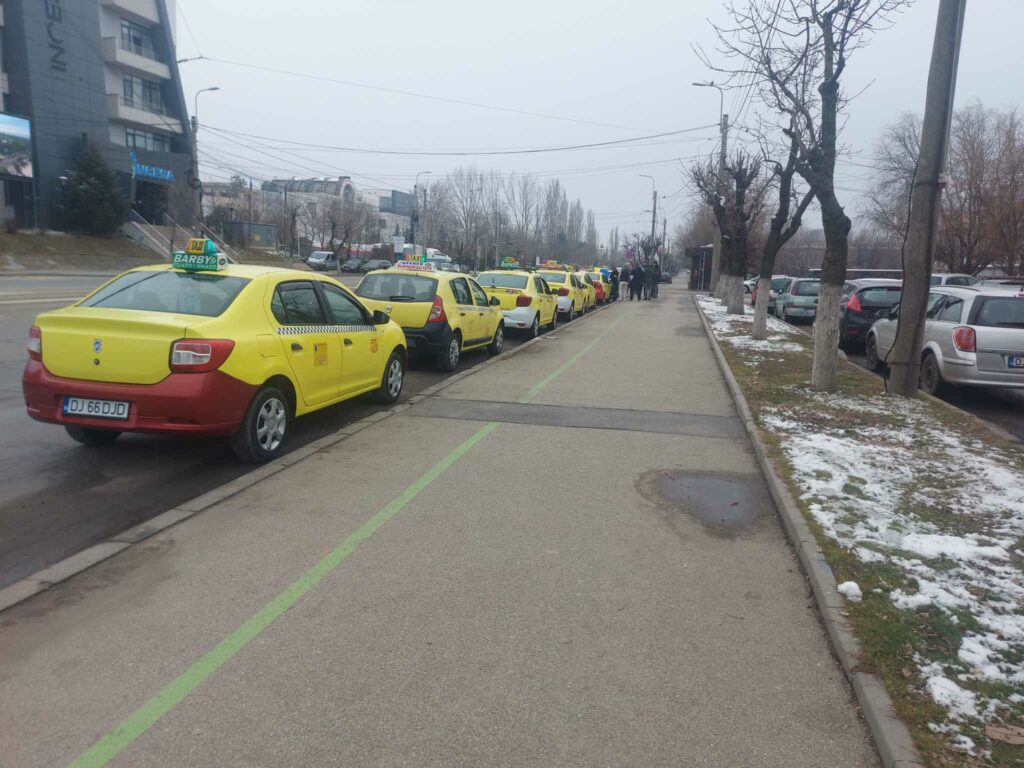 protest-taxi-3 - Jurnalul Olteniei – Știri din Craiova și Oltenia