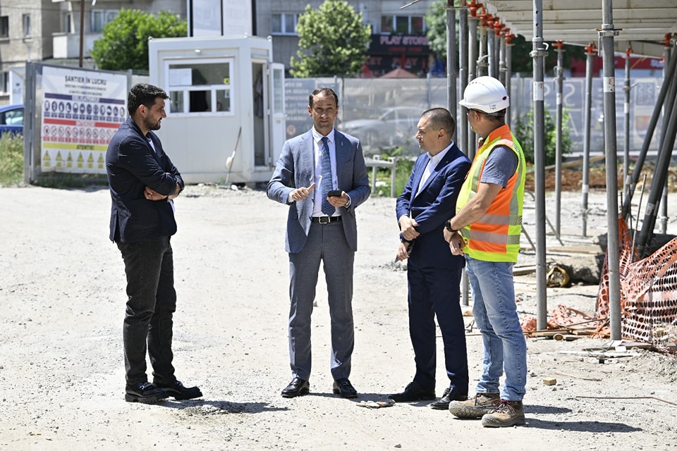 Centrul Sportiv „Stadionul Tineretului“ cosmin vasile - Jurnalul Olteniei – Știri din Craiova și Oltenia